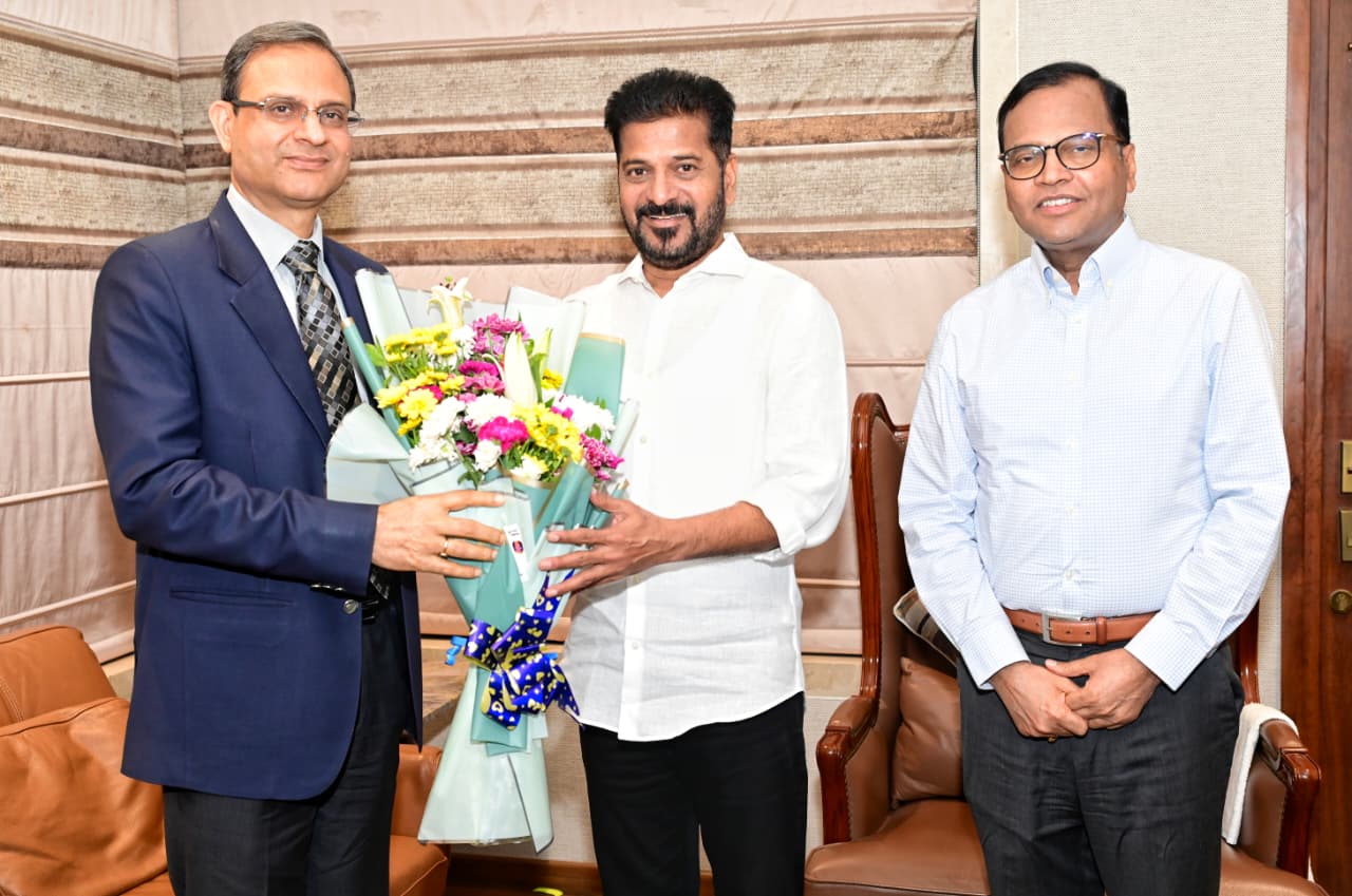 RBI GOVERNOR | మీ ఆర్థిక విధానాలు భేష్: సీఎం రేవంత్కు ఆర్బీఐ గవర్నర్ కితాబు