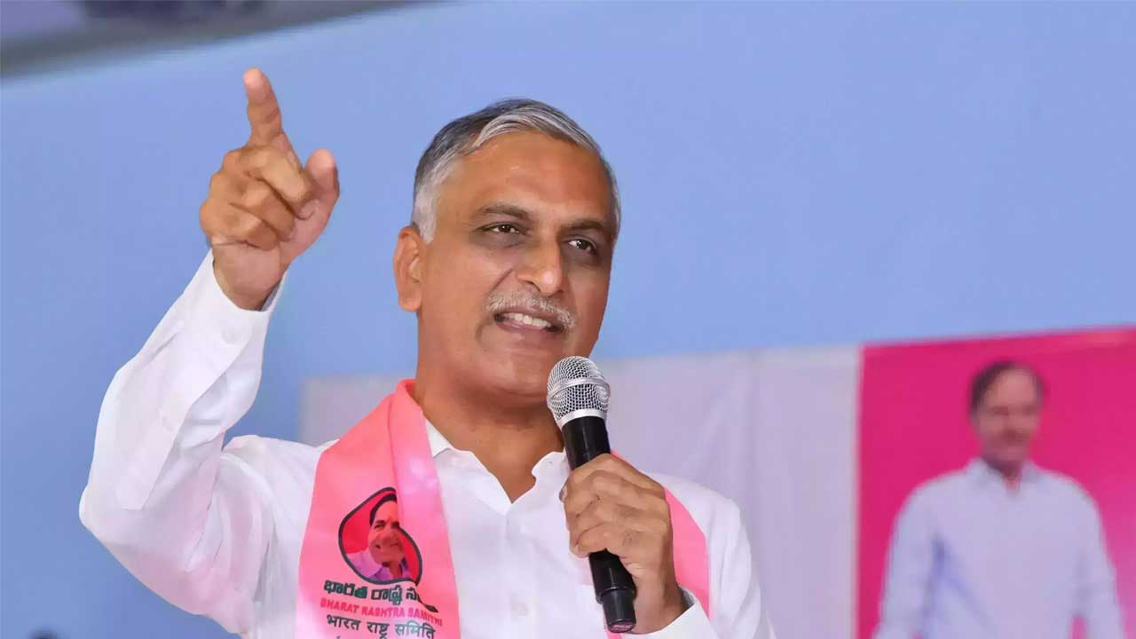 Harish Rao | రాజ్యాంగాన్ని కాలరాయడమే.. స్పీకర్ తీరుపై హరీశ్రావు ఫైర్