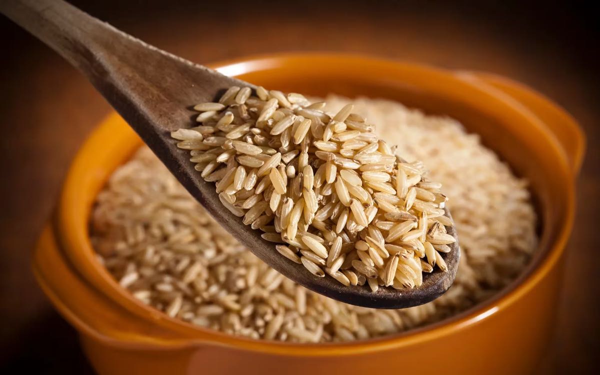 Brown Rice | బ్రౌన్ రైస్ను తింటే ఏమేం లాభాలు కలుగుతాయి..? ఇందులో ఏయే పోషకాలు ఉంటాయి..?