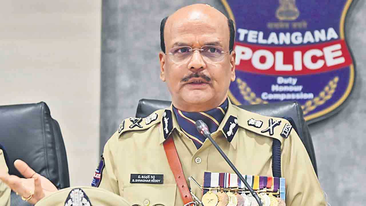 DGP Shivadhar Reddy | డీజీపీ శివధర్ రెడ్డి నియామక ఉత్తర్వుల రద్దుకు హైకోర్టు నిరాకరణ