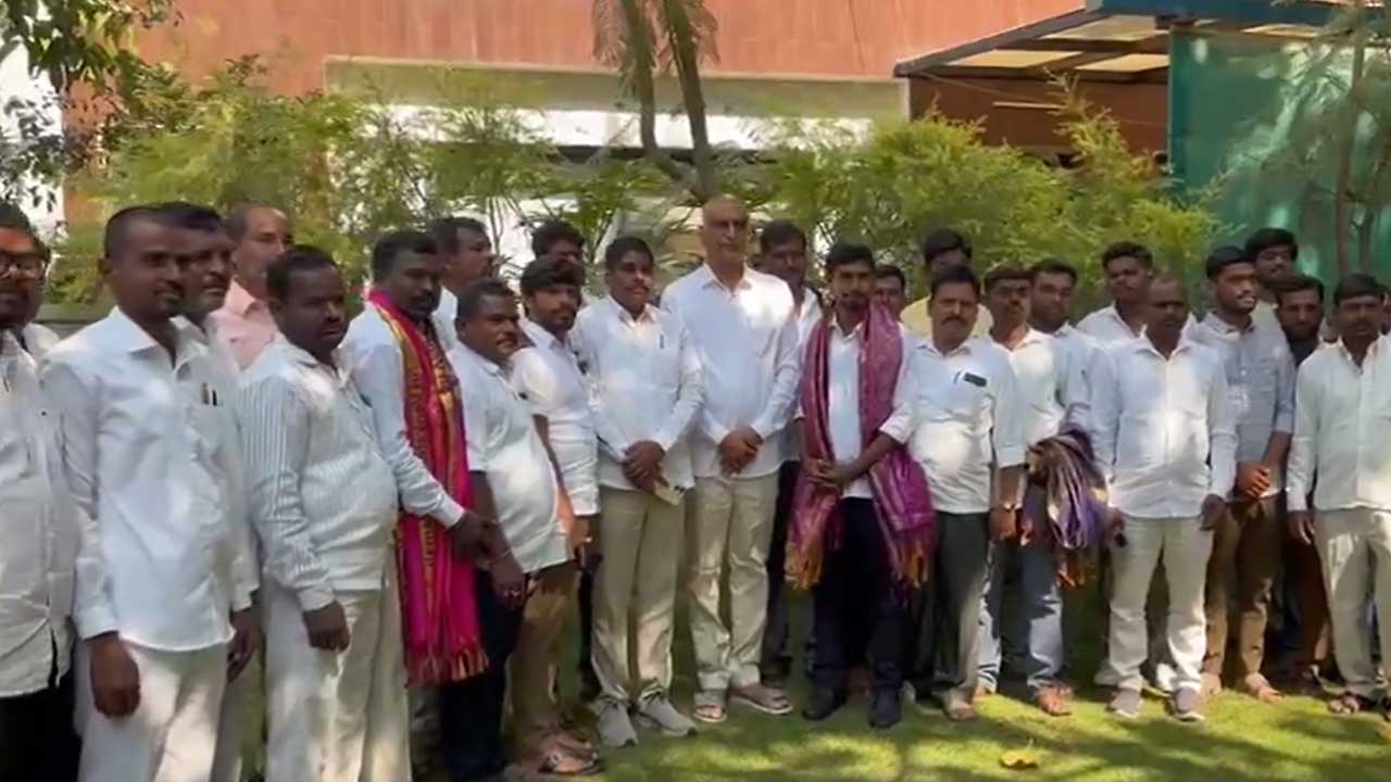 Harish Rao | సర్పంచ్ ఎన్నికల్లో కాంగ్రెస్కు దిమ్మతిరిగే ఫలితాలు: మాజీ మంత్రి హరీష్ రావు