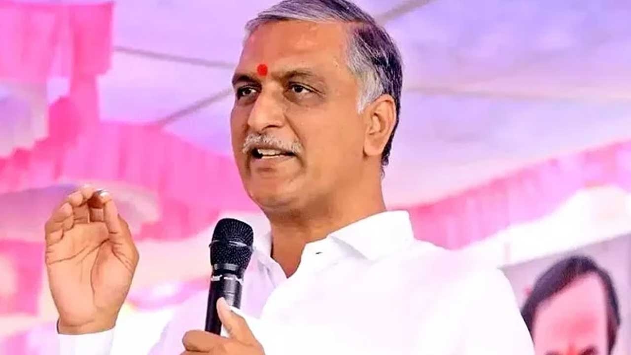 Harish Rao | కేసీఆర్ జగిత్యాల సభ వేళ.. ఢిల్లీ బయల్దేరి వెళ్లిన హరీశ్ రావు