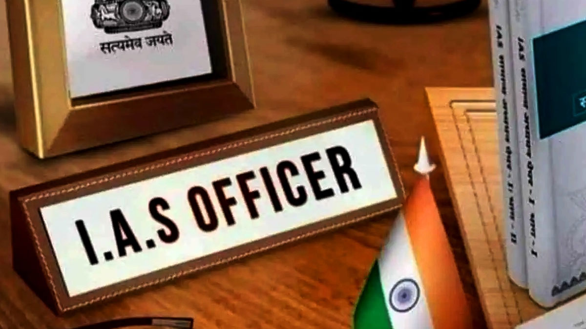 IAS transfers | తెలంగాణలో నలుగురు ఐఏఎస్ అధికారుల బదిలీ