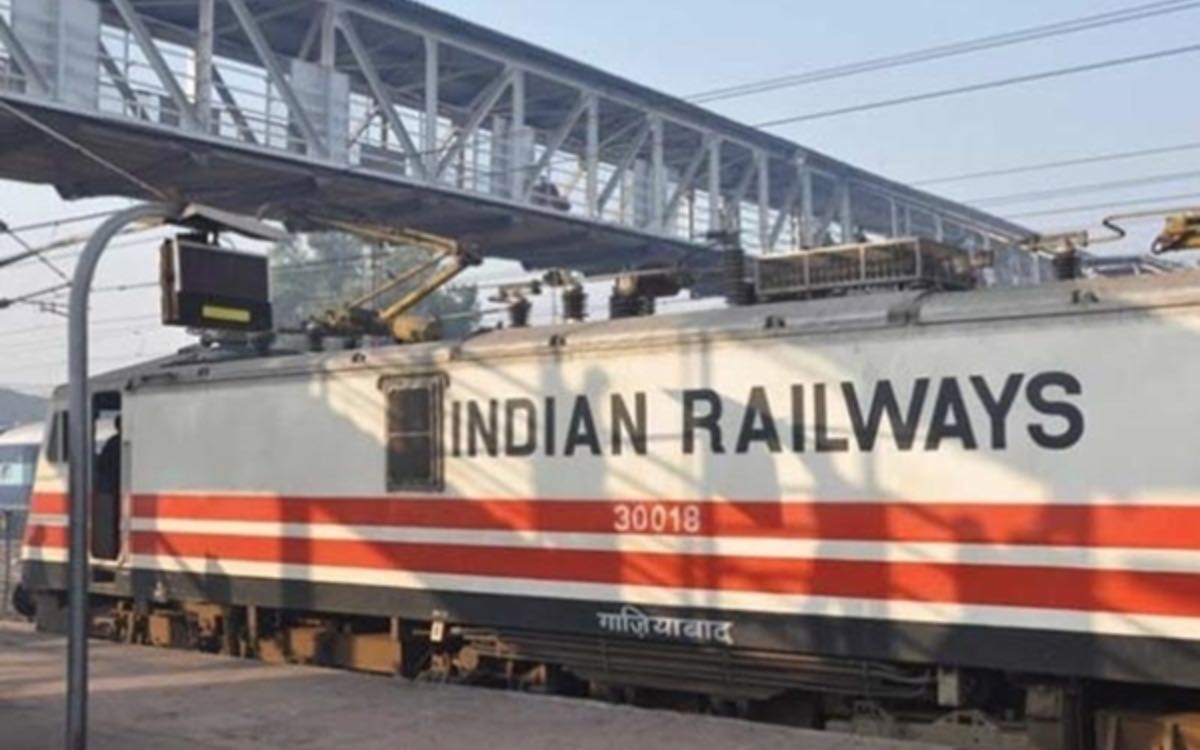 Railway Tickets | రైల్వే ప్రయాణికులకు బంపర్ ఆఫర్.. టిక్కెట్ ధరలపై ఏకంగా 6 శాతం డిస్కౌంట్..