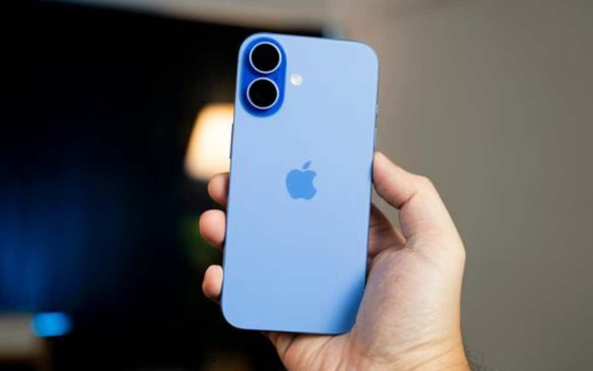 iPhone 16 Price | ఐఫోన్ 16 ఫోన్ ధర బాగా తగ్గింది.. రూ.40వేలకే కొనవచ్చు..