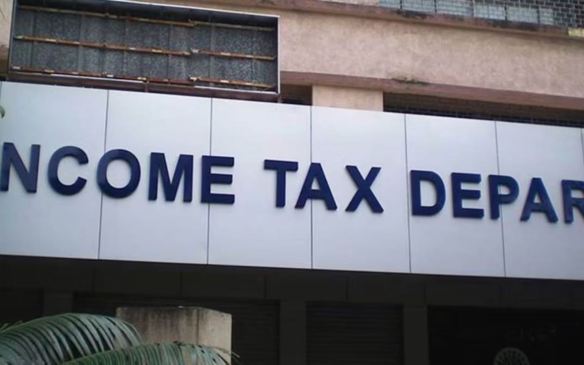 IT Refunds | ఐటీ రీఫండ్స్ హోల్డ్ అయినట్లు మెసేజ్ వచ్చిందా.. అయితే ఇలా చేయాల్సిందే..!