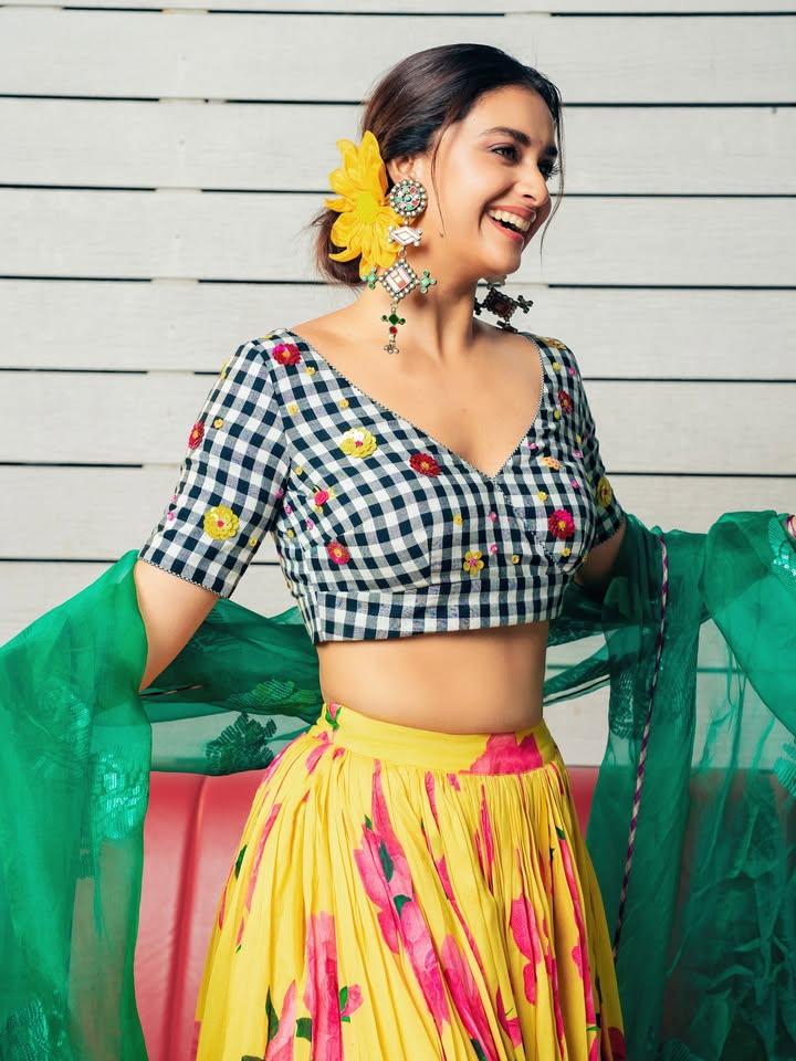 Keerthy Suresh | పెళ్లైనా కీర్తి సురేష్ స్పీడు తగ్గలేదు – ఐదు సినిమాలతో బిజీ - Image 1