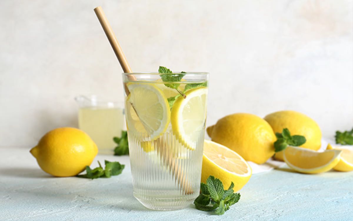 Lemon Water For High BP | నిమ్మకాయ నీళ్లను తాగడం వల్ల హైబీపీ తగ్గుతుందా..? వైద్యులు ఏం చెబుతున్నారు..?