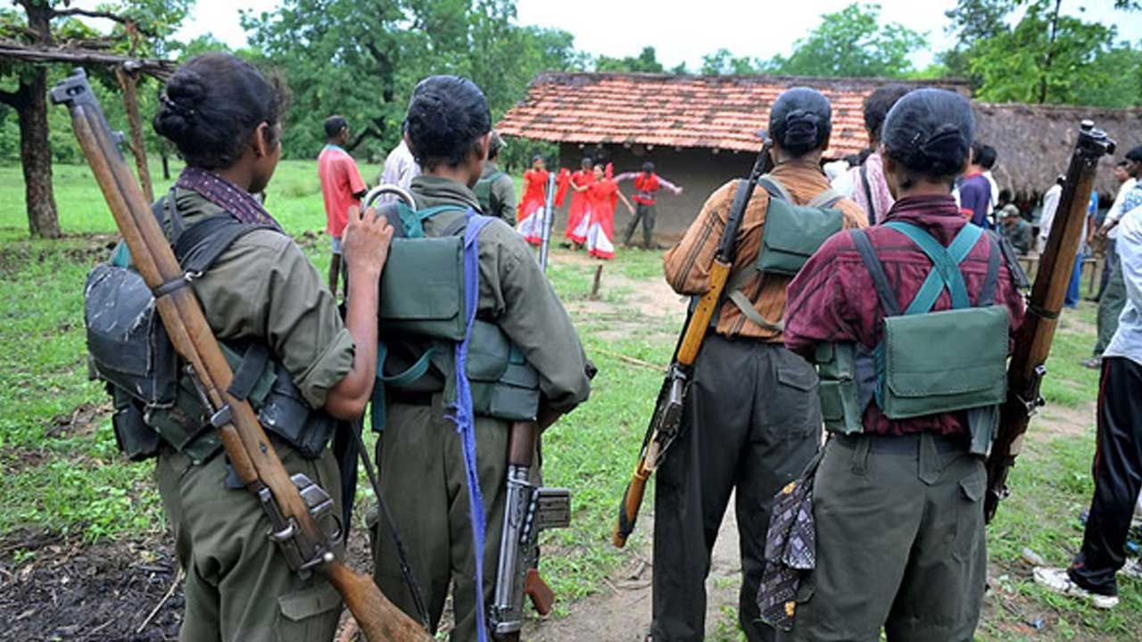 Maoists | ఆసిఫాబాద్ జిల్లాలో మావోయిస్టుల అలజడి.. 16 మంది అరెస్ట్..!