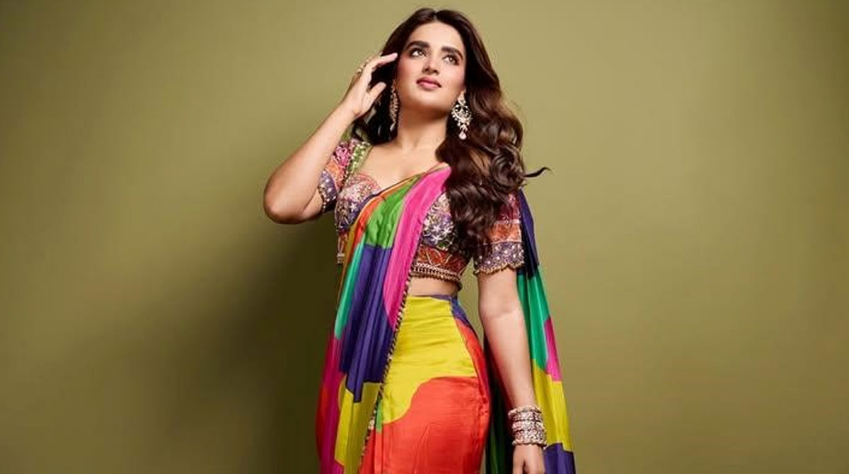 Nidhhi Agerwal | అప్పుడు హరిహరవీరమల్లు - ఇప్పుడు రాజాసాబ్ - నిధి అగర్వాల్ తగ్గేదేలే