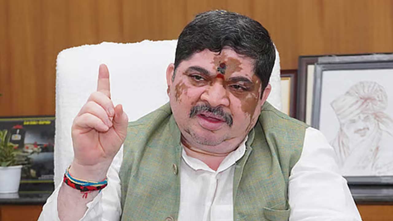 Ponnam Prabhakar | పవన్ను తెలంగాణ సమాజం.. ఉద్యమ వ్యతిరేకిగానే చూస్తుంది!