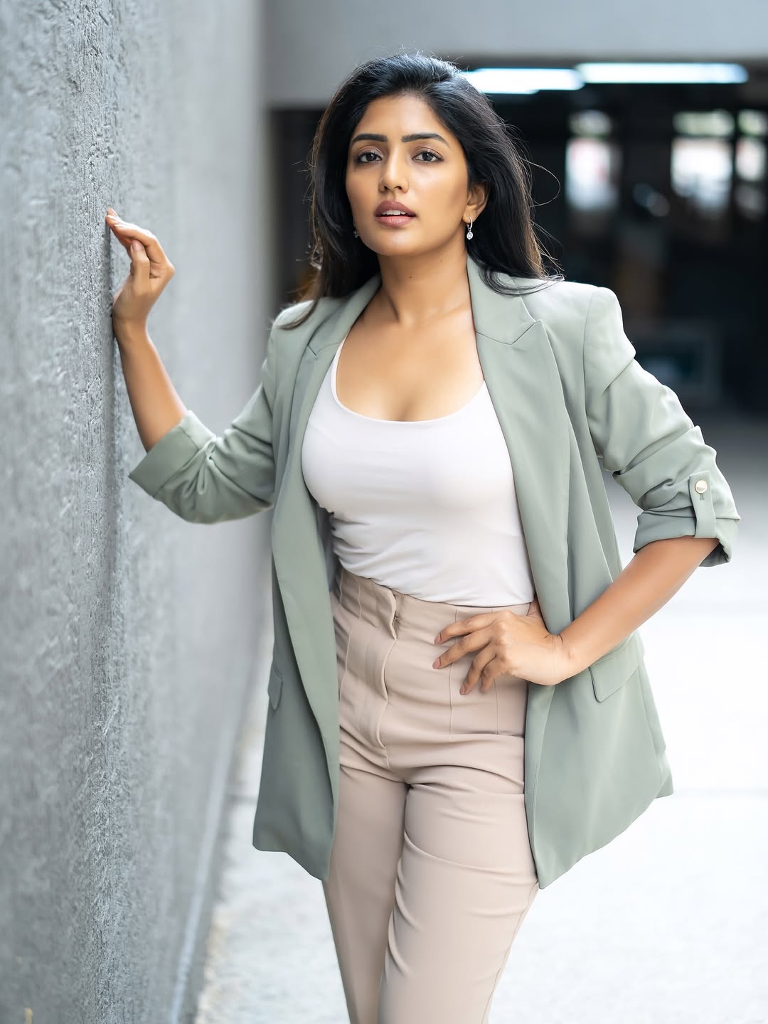 నాకు వచ్చిన వాటిలో మనసుకు నచ్చిన కథలు ఎంచుకుంటూ సినిమాలు చేస్తున్నానని ఈషా చెప్పింది.