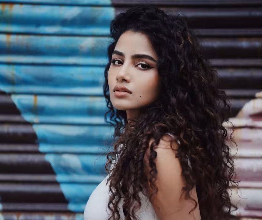 Anupama Parameswaran | అనుపమ పరమేశ్వరన్ క్రేజీ వెడ్డింగ్ – కొత్త ఏడాది గుడ్న్యూస్ వినిపించిన హీరోయిన్