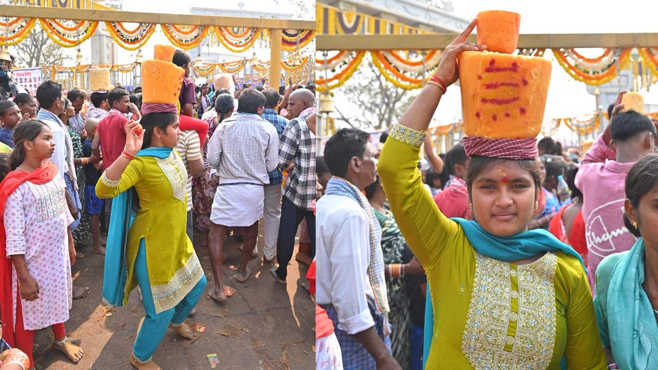 Medaram Jathara | మేడారం భక్త జనసంద్రం.. కోలాహలంగా మహాజాతర.. ఫొటోలు - Image 12