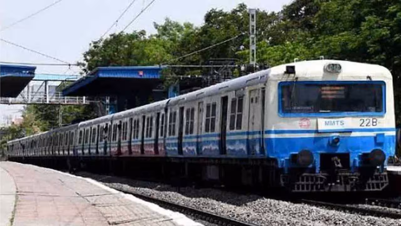 MMTS | శంషాబాద్ ఎయిర్పోర్టుకు ఎంఎంటీఎస్.. మళ్లీ తెరపైకి డిమాండ్