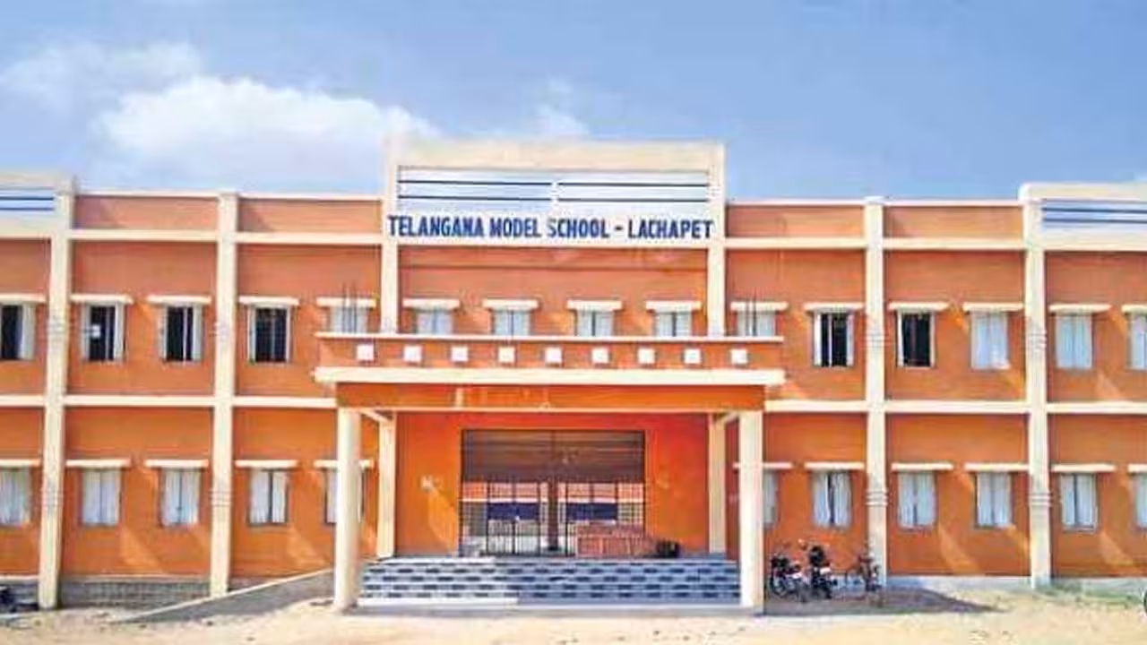 Model Schools | మోడల్ స్కూల్స్లో ప్రవేశాలు.. 28 నుంచి దరఖాస్తులు