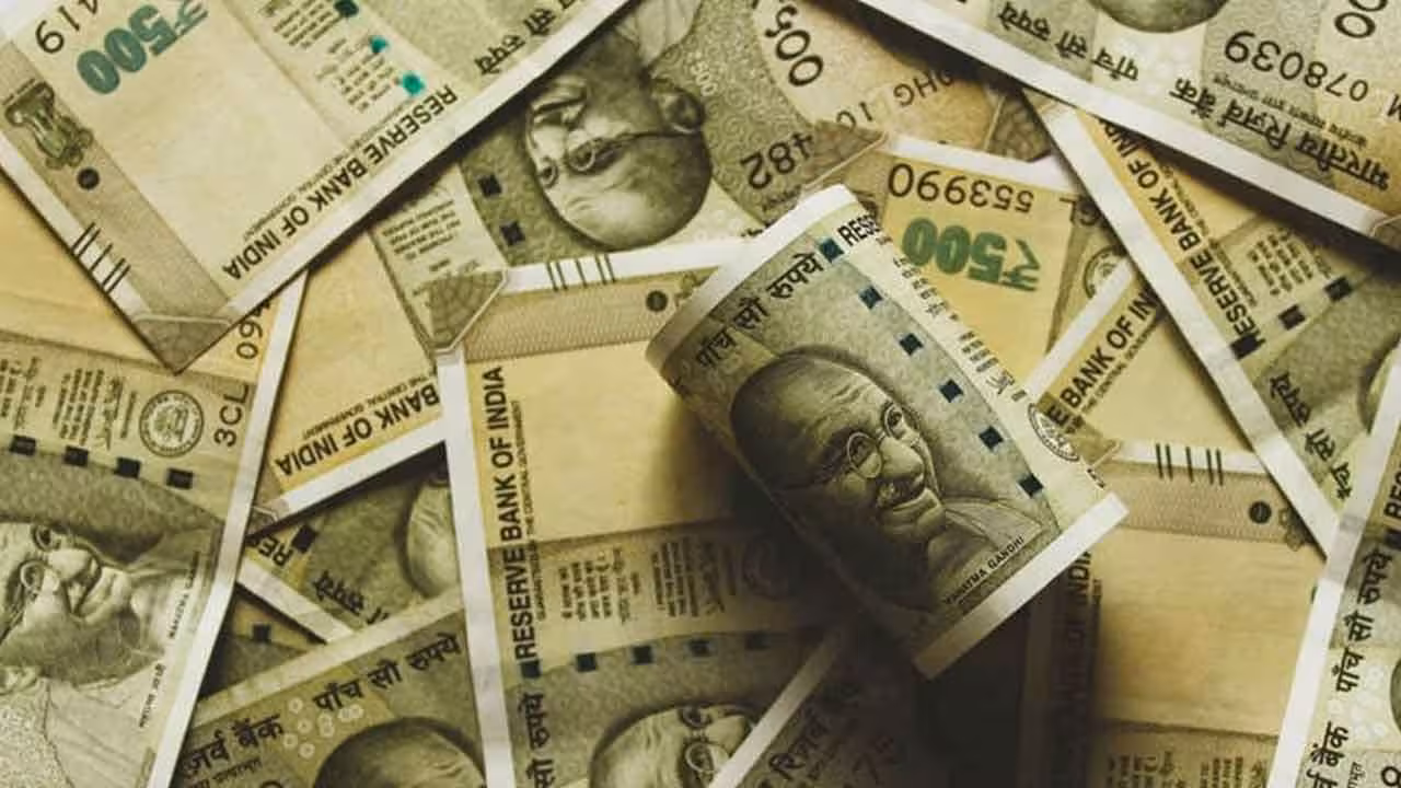 Post Office Time Deposit Scheme | 5 ఏళ్లలో రూ.2 లక్షల వడ్డీ రావాలంటే ఏం చేయాలి..? సురక్షితంగా ఎలా పొందవచ్చు..?