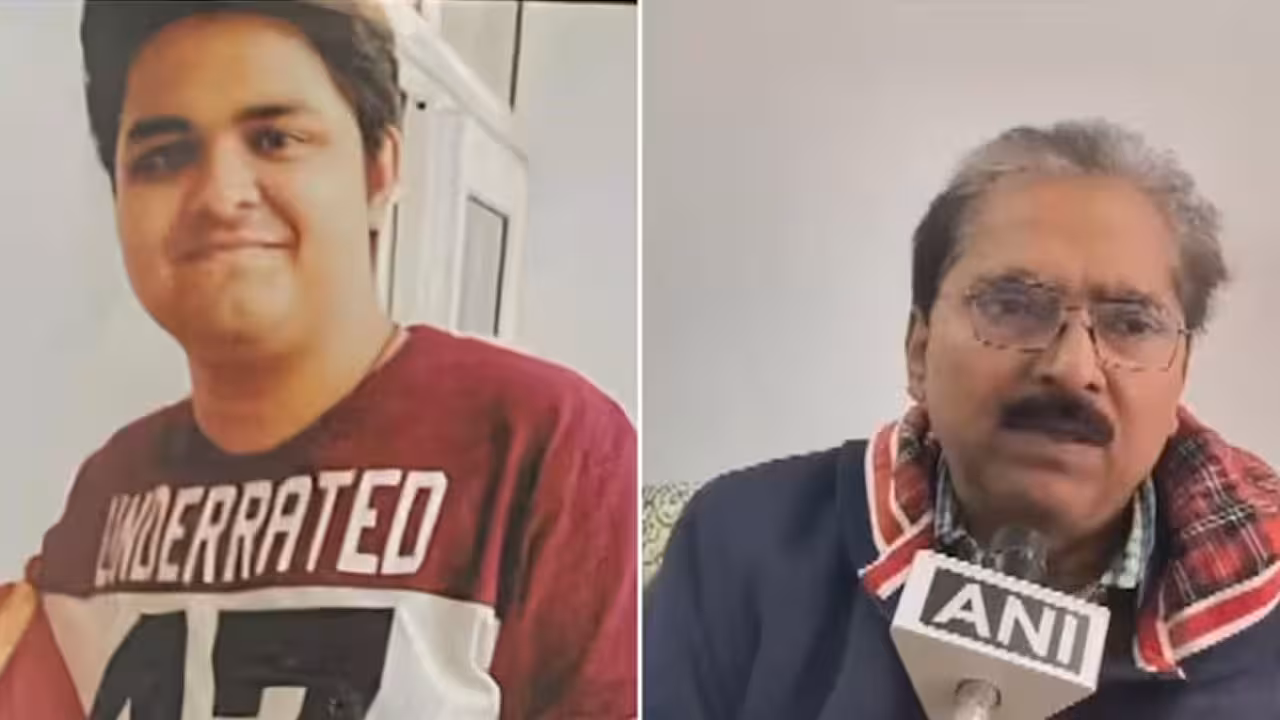 Software Engineer | నీటి గుంతలో మునిగిన కారు.. సహాయం కోసం టెకీ ఆర్తనాదాలు.. ఫోన్లలో వీడియోలు తీసుకున్న జనం