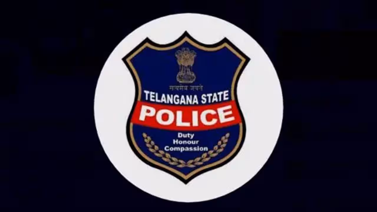 SIT | సిట్ దూకుడు.. మహిళా ఐఏఎస్ను కించపరిచిన కేసులో అర్ధరాత్రి ముగ్గురు జర్నలిస్టులు అరెస్ట్