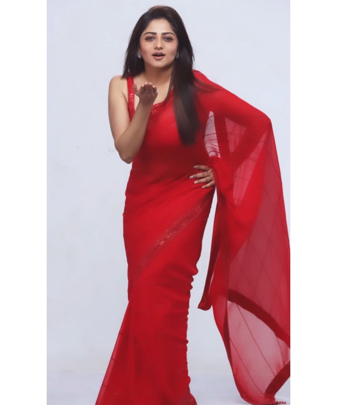రచితా రామ్ హీరోయిన్గా నటించిన కన్నడ మూవీ కల్ట్ రిలీజ్కు రెడీగా ఉంది. ఈ సినిమా ప్రమోషన్స్లో బాడీ షేమింగ్పై రచితా రామ్ ఆసక్తికర కామెంట్స్ చేసింది.