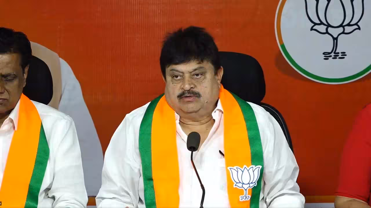 Ramchander Rao | పబ్లిసిటీ కోసమే సిట్ నోటీసులు.. బీజేపీ చీఫ్ రామచందర్ రావు సంచలన వ్యాఖ్యలు