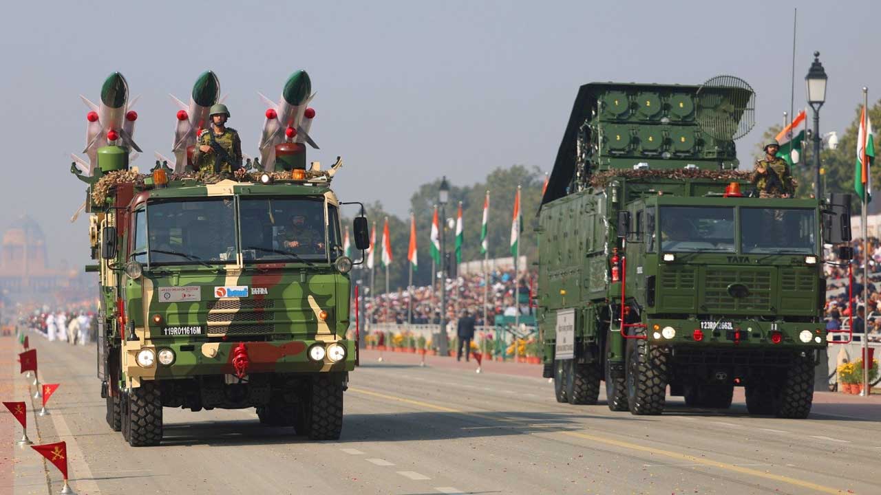 Republic Day | కర్తవ్యపథ్లో గణతంత్ర దినోత్సవ వేడుకలు.. ఫొటో గ్యాలరీ - Image 17