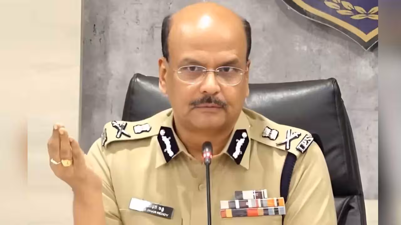 Shivadhar Reddy | తెలంగాణ డీజీపీ శివధర్ రెడ్డికి హైకోర్టులో ఊరట