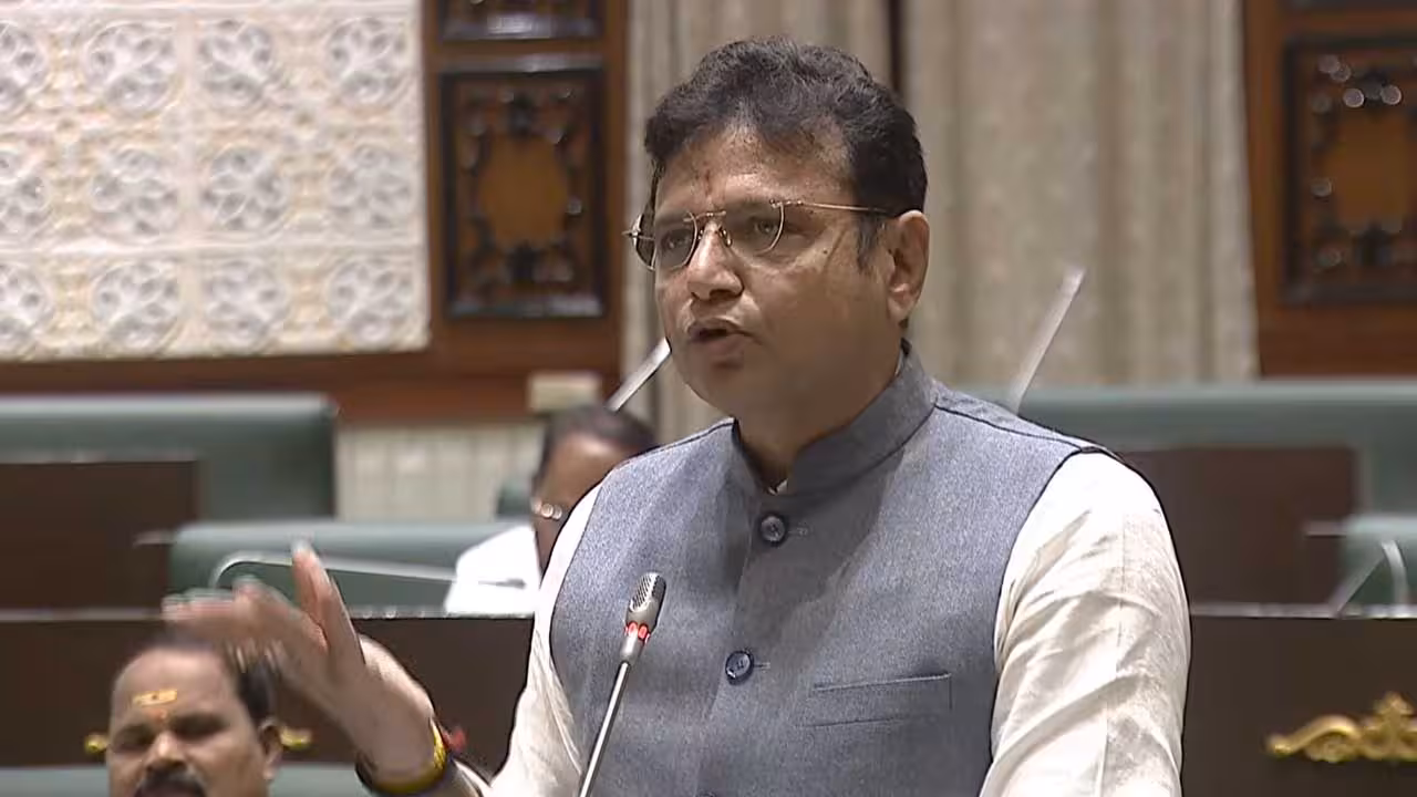 Minister Sridhar Babu | మూడు కార్పొరేషన్లుగా గ్రేటర్ హైదరాబాద్ : మంత్రి శ్రీధర్ బాబు