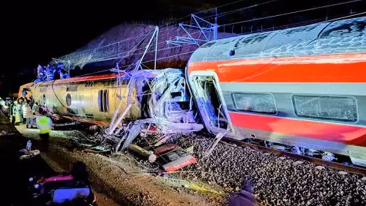 Train Accident | స్పెయిన్లో ఘోర రైలు ప్రమాదం.. 21 మంది మృతి