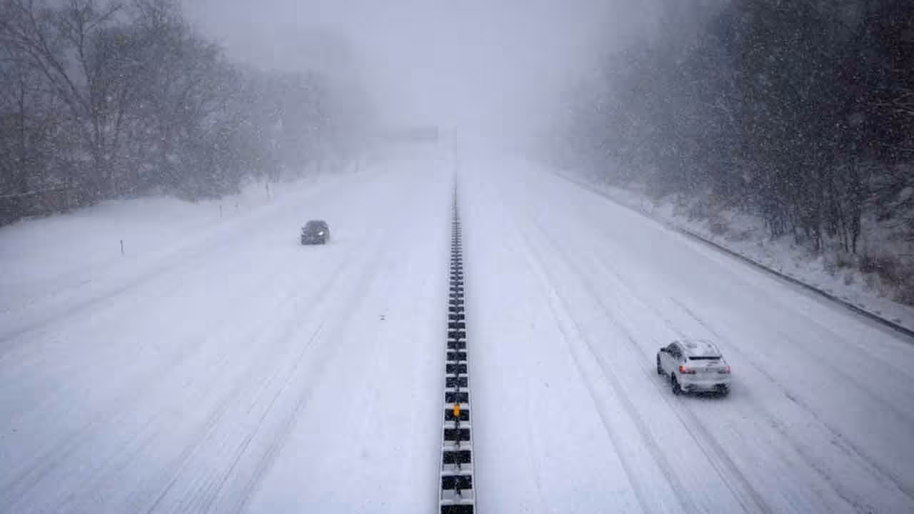 Winter Storm | అమెరికాలో మంచు తుఫాన్ ఉగ్ర రూపం.. 20 రాష్ట్రాల్లో ఎమర్జెన్సీ..