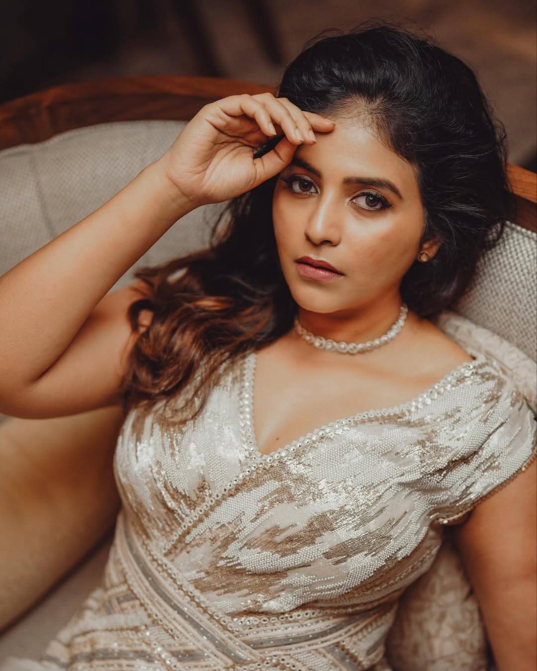 ప్రస్తుతం తమిళంలో మూడు సినిమాలు చేస్తోంది అంజలి.