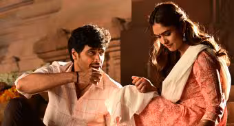 Adivi Sesh | అడివిశేష్ డెకాయిట్ పోస్ట్పోన్? - రిలీజ్ డేట్ లేకుండా పోస్టర్ రిలీజ్