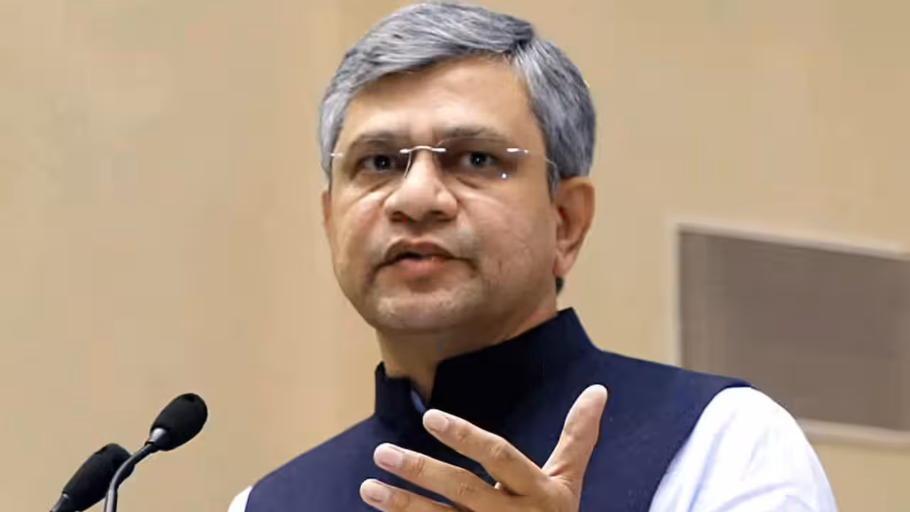 Union Cabinet | కేంద్ర కేబినెట్ సమావేశం.. పలు ప్రాజెక్టులకు రూ.12వేలకోట్లు కేటాయింపు..!