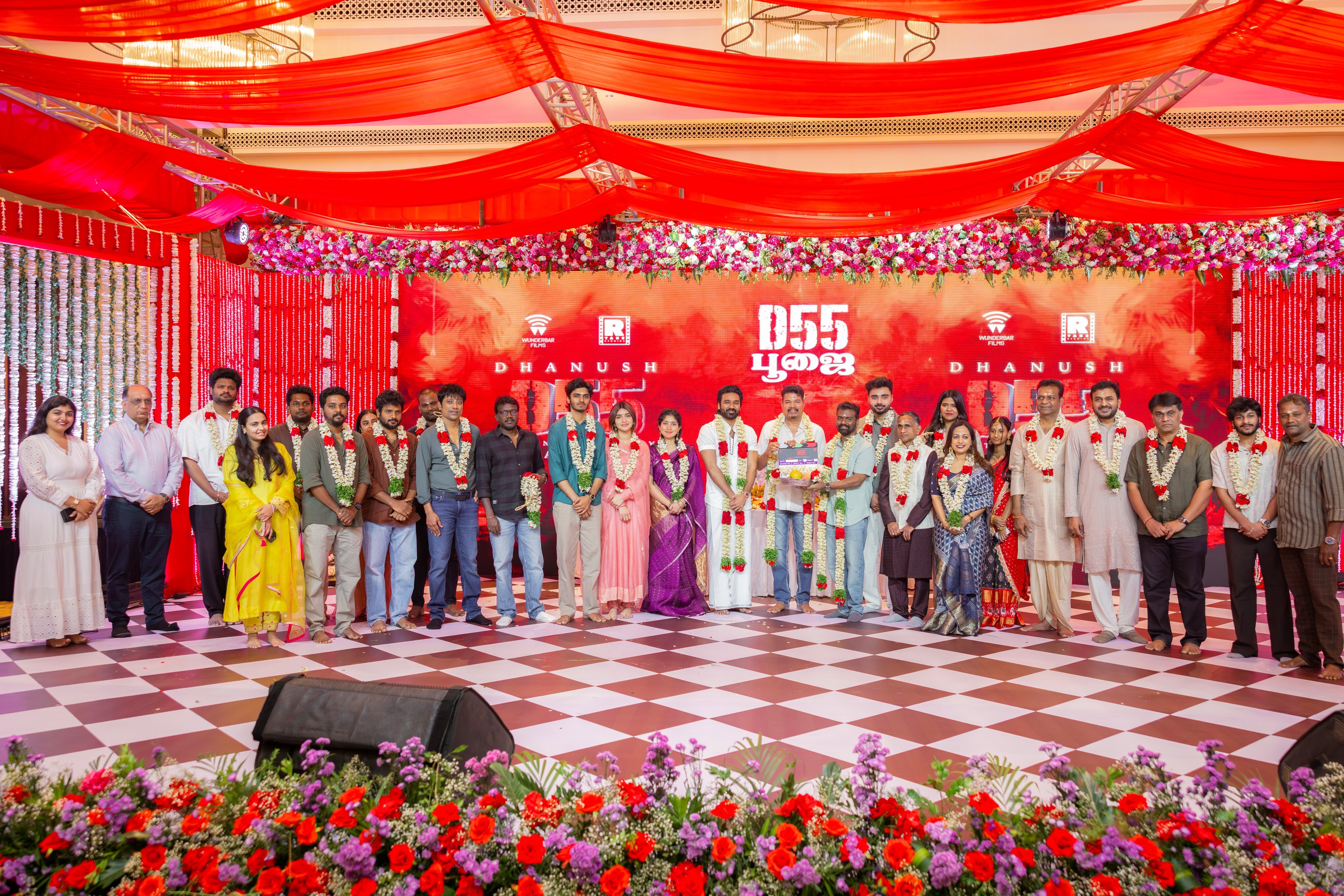 ధనుష్ 55వ మూవీలో మలయాళ టాప్ హీరో మమ్ముట్టి కీలక పాత్రలో కనిపించబోతున్నారు.