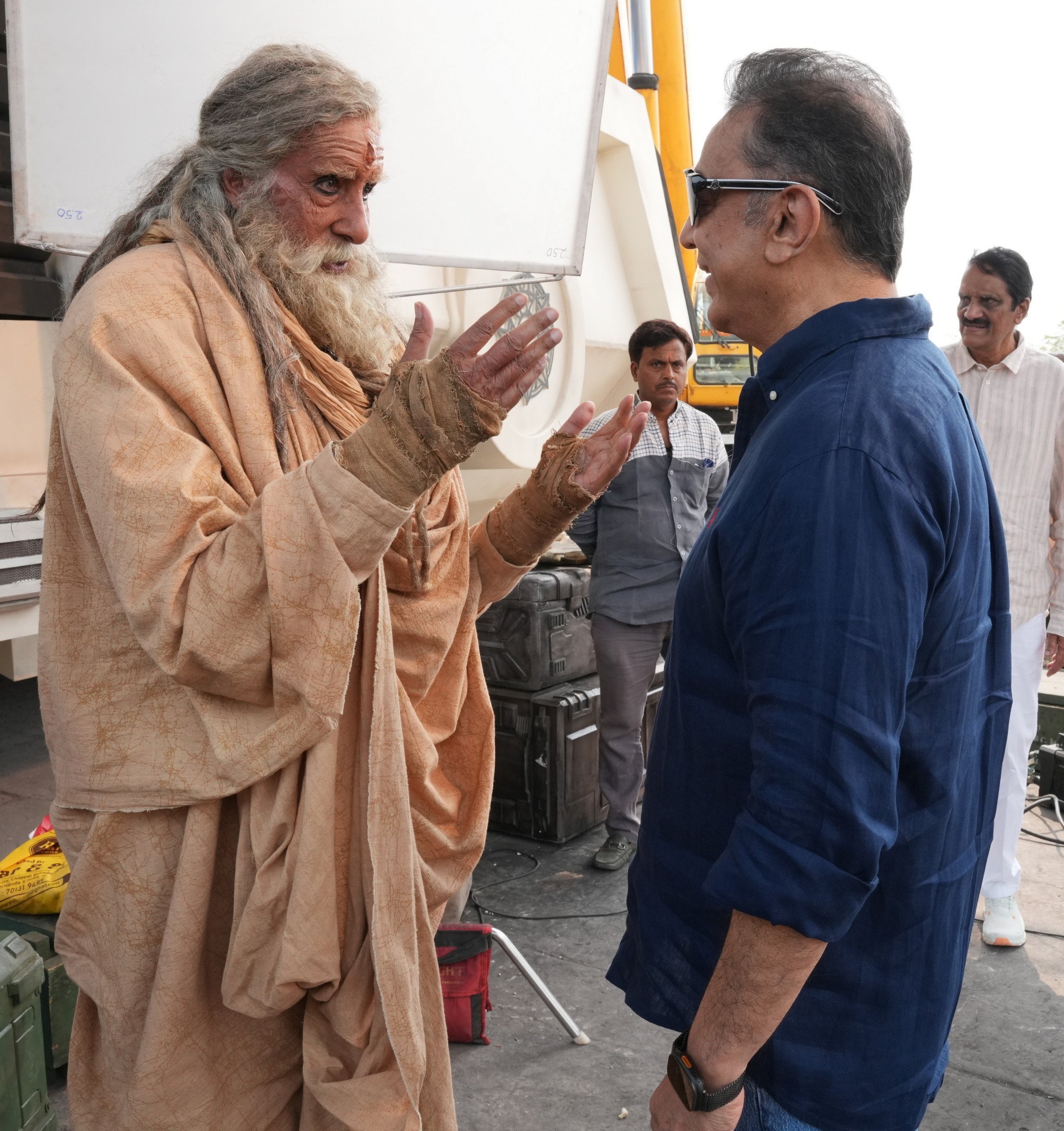 ఈ సినిమాలో కమల్హాసన్ విలన్గా నటిస్తున్నాడు.