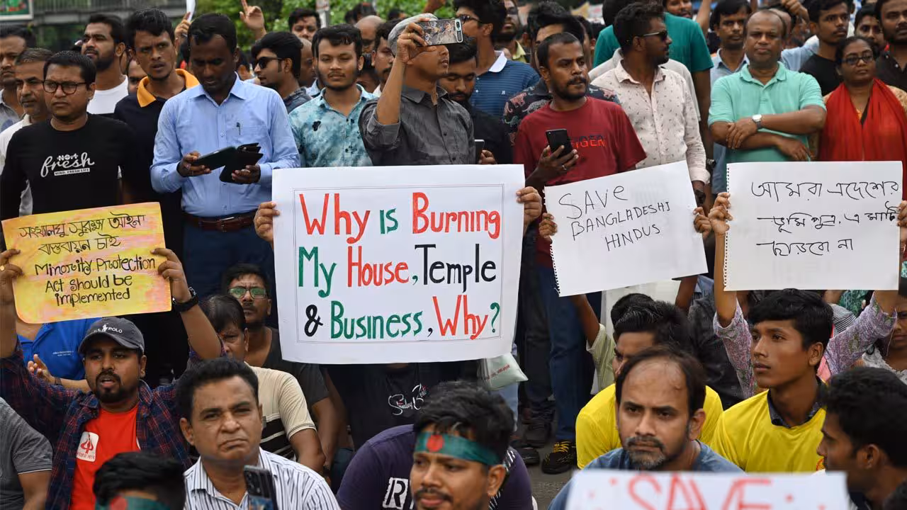 Hindus in Bangladesh | బంగ్లాదేశ్లో తగ్గిన హిందువుల ప్రాతినిధ్యం.. 79 మంది పోటీ చేస్తే గెలిచింది నలుగురే..!