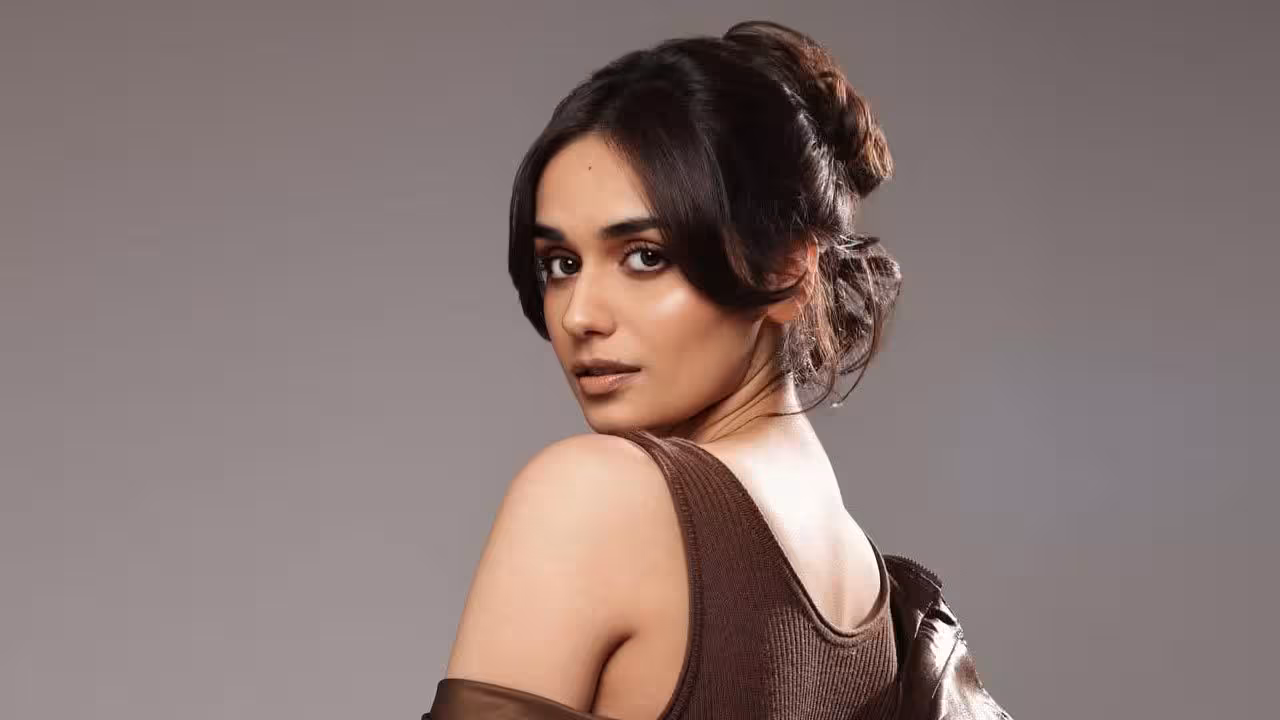 Manushi Chhillar | నేను ఒంటరిగా లేను..! ఇన్స్టా చిట్చాట్లో ఆసక్తికర విషయాలు వెల్లడించిన మానుషి చిల్లర్