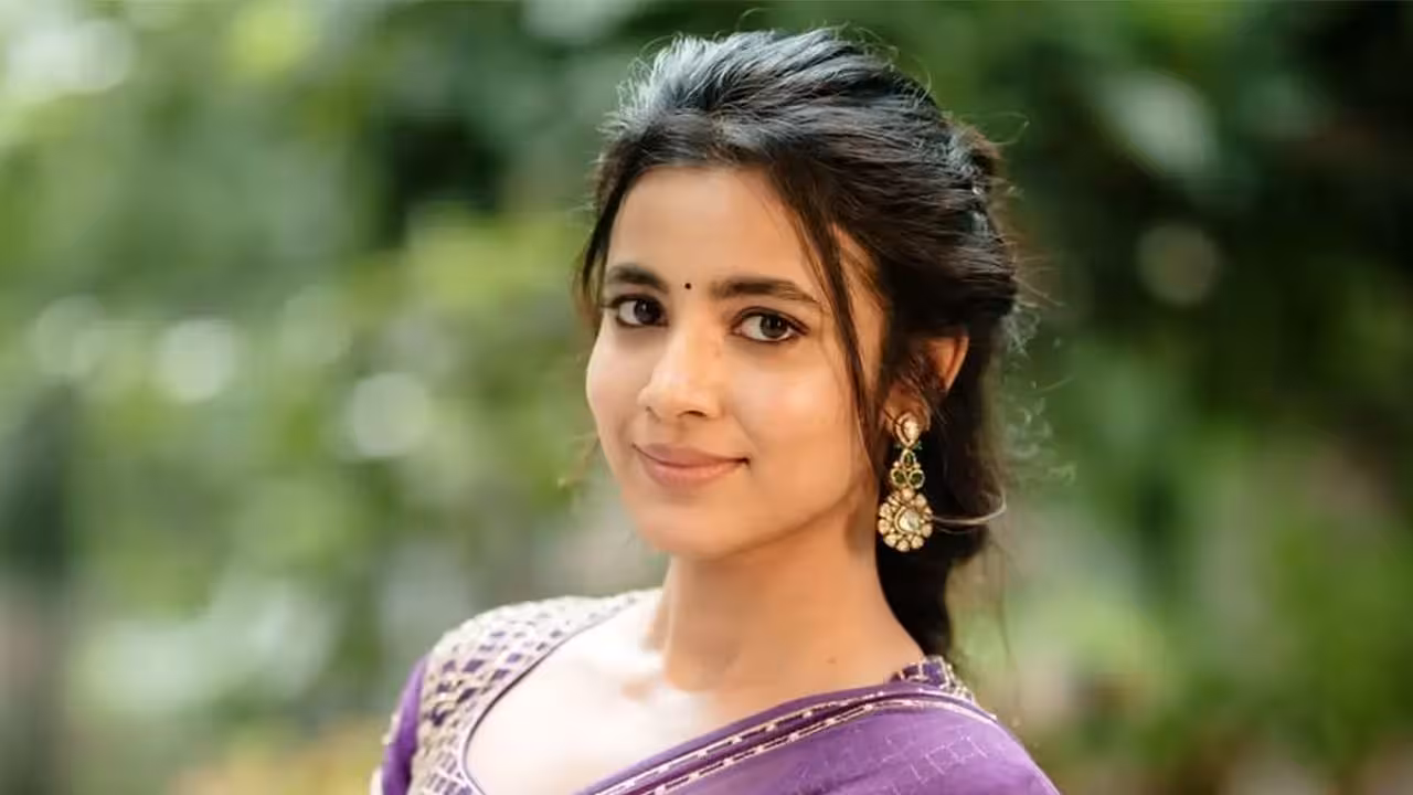 Shivani Nagaram | శ్రీవారి దర్శనంపై హీరోయిన్ శివానీ క్లారిటీ.. ఇక వివాదానికి తెరపడేనా..?