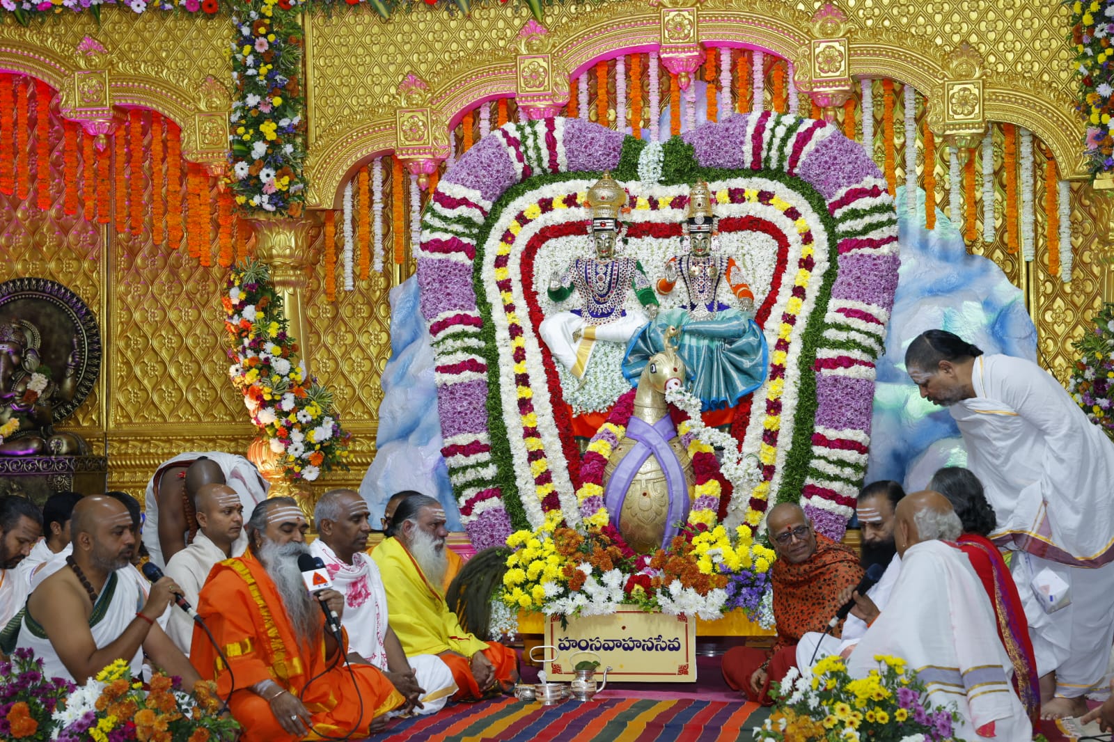 శ్రీశైలం భ్రమరాంబ సమేత మల్లికార్జున స్వామి బ్రహ్మోత్సవాల దృశ్యాలు..