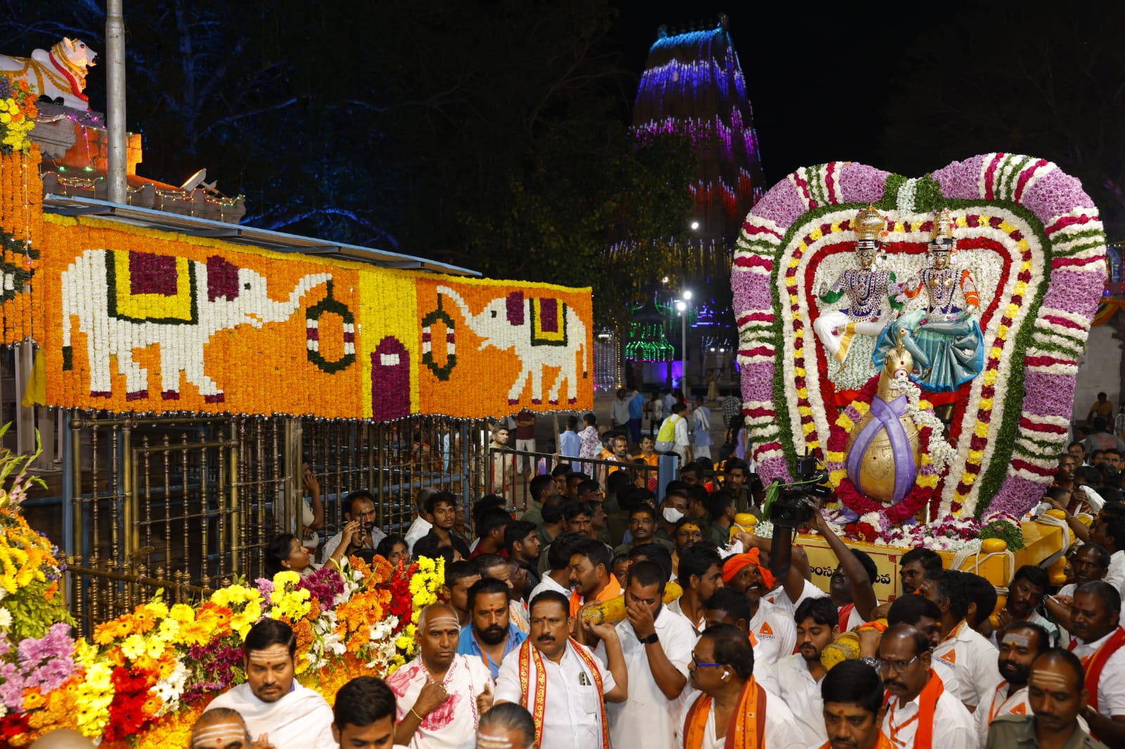 శ్రీశైలం భ్రమరాంబ సమేత మల్లికార్జున స్వామి బ్రహ్మోత్సవాల దృశ్యాలు..