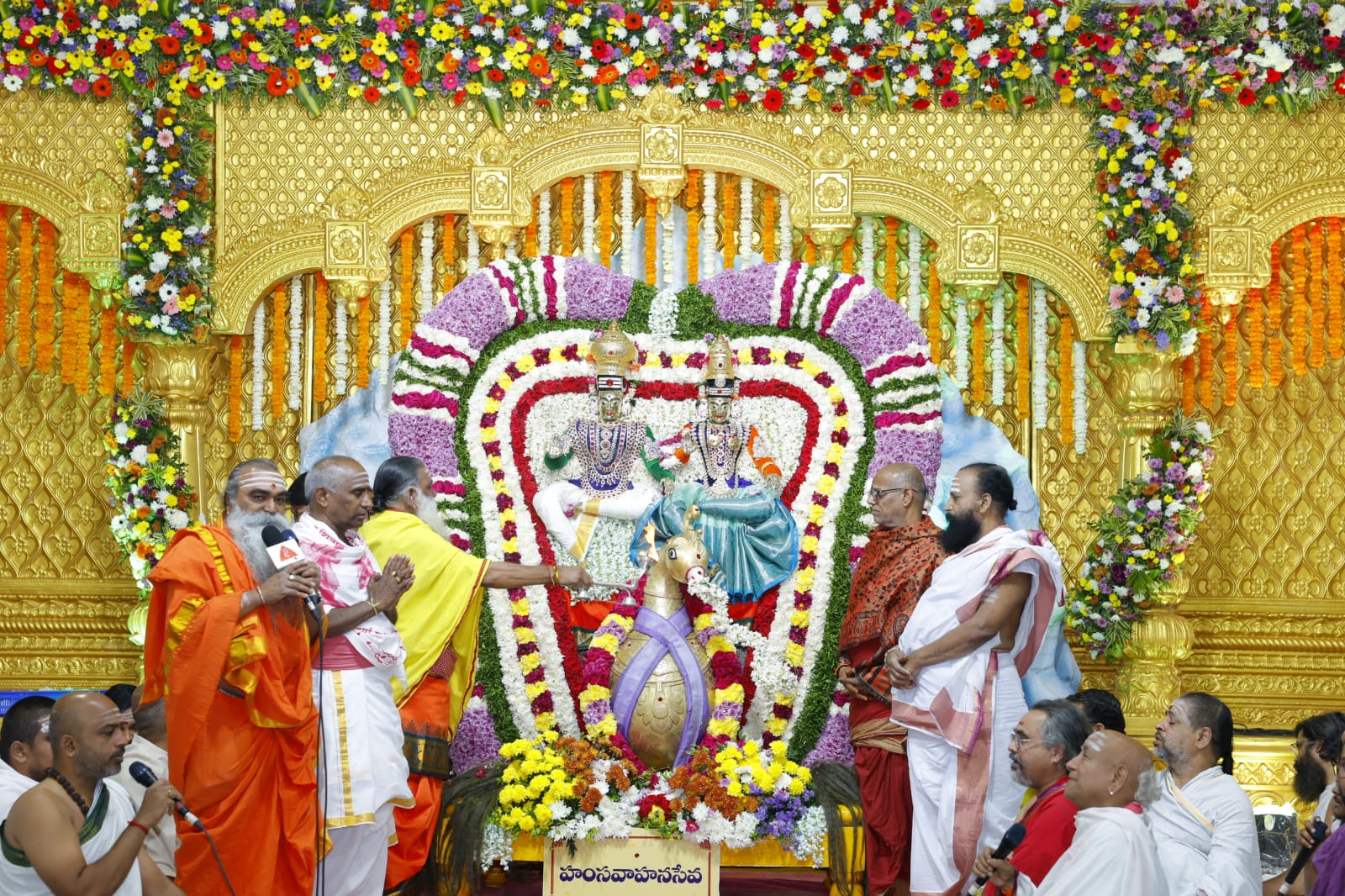 శ్రీశైలం భ్రమరాంబ సమేత మల్లికార్జున స్వామి బ్రహ్మోత్సవాల దృశ్యాలు..