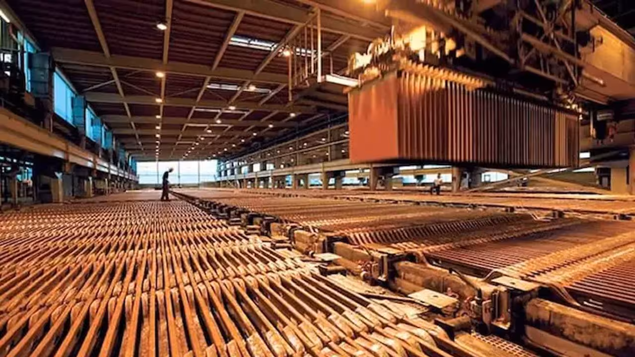 Metals And Metal Stocks | లోహాలు, లోహపు షేర్ల ధరలు ఢమాల్.. కారణాలు ఇవే..!