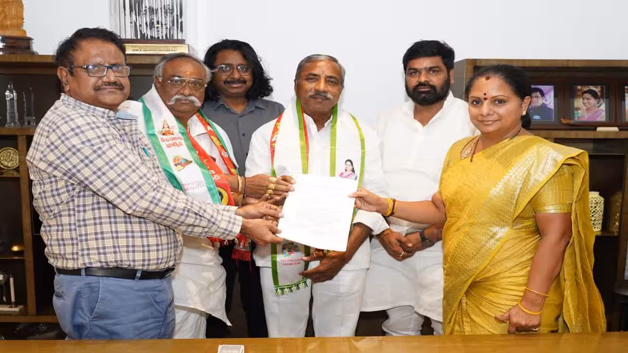 Municipal Election Results | సింహ గర్జన.. వడ్డేపల్లి మున్సిపాలిటీ ఫార్వర్డ్ బ్లాక్ కైవసం
