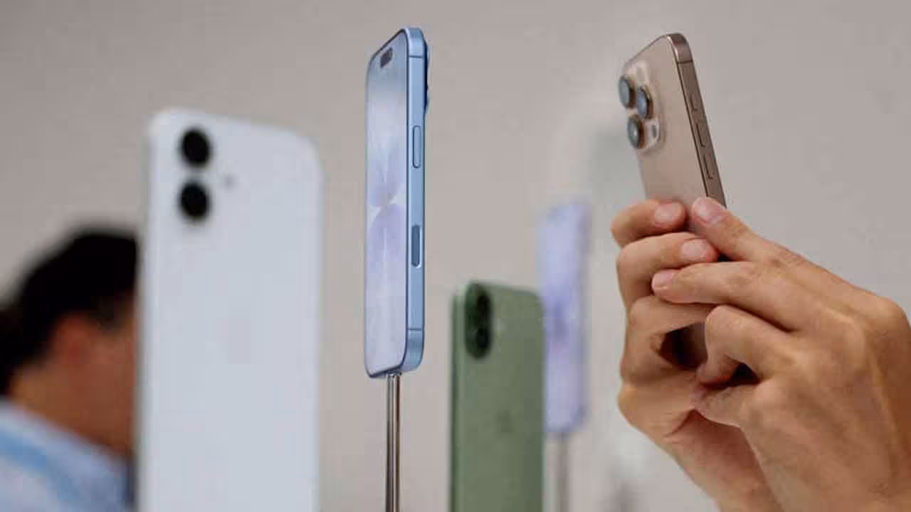 Apple | పాకిస్థాన్లో ఐఫోన్లను తయారు చేయనున్న యాపిల్..?