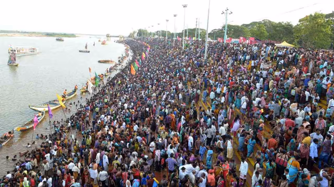 Godavari Pushkaralu | గోదావరి పుష్కరాలు.. బడ్జెట్లో రూ.500కోట్లు కేటాయించిన తెలంగాణ సర్కార్..!