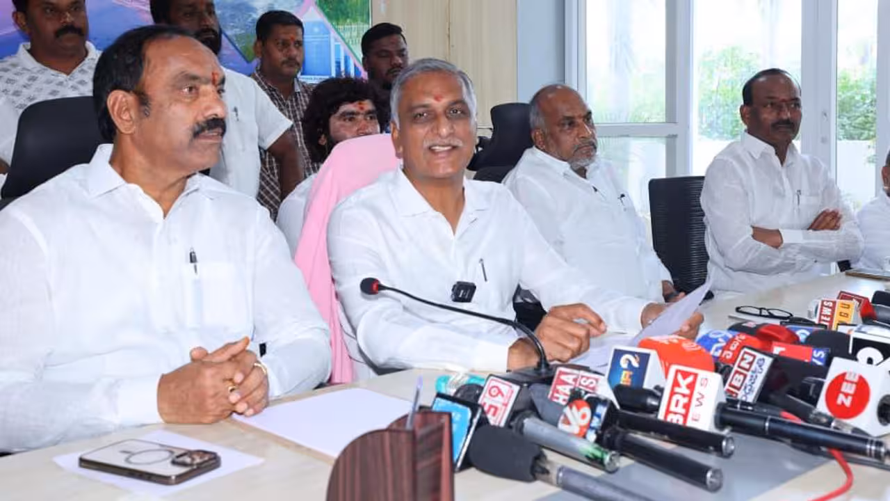 Harish Rao | శ్రమ ఫలితం మాది.. శిలాఫలకం రేవంత్ది.. సీఎం సిద్దిపేట పర్యటనపై హరీశ్రావు బహిరంగ లేఖ..!