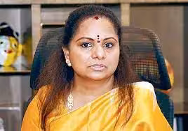 Kalvakuntla Kavitha | లిక్కర్ కేసులో కవితకు సమన్లు.. ఆమె ఇంటికి సీబీఐ అధికారులు