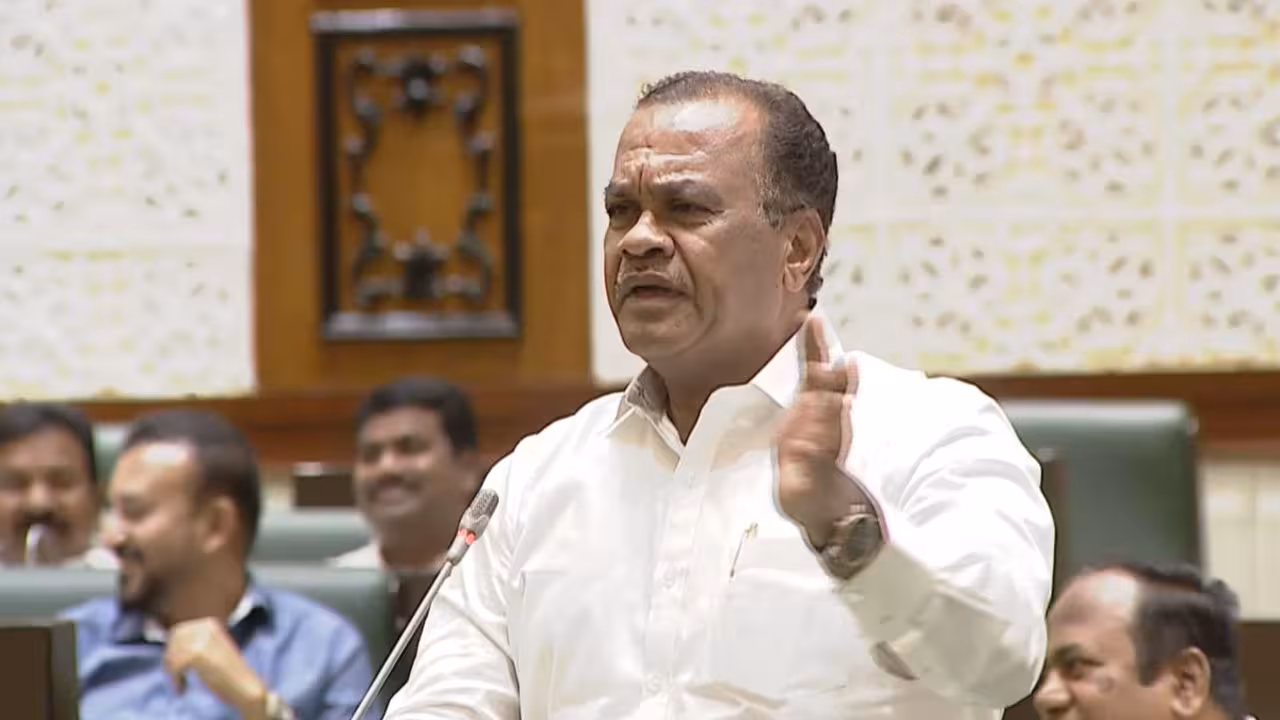 Komatireddy Venkat Reddy | తప్పకుండా మా ప్రభుత్వానికి ధన్యవాదాలు తెలపాలి: మంత్రి కోమటిరెడ్డి