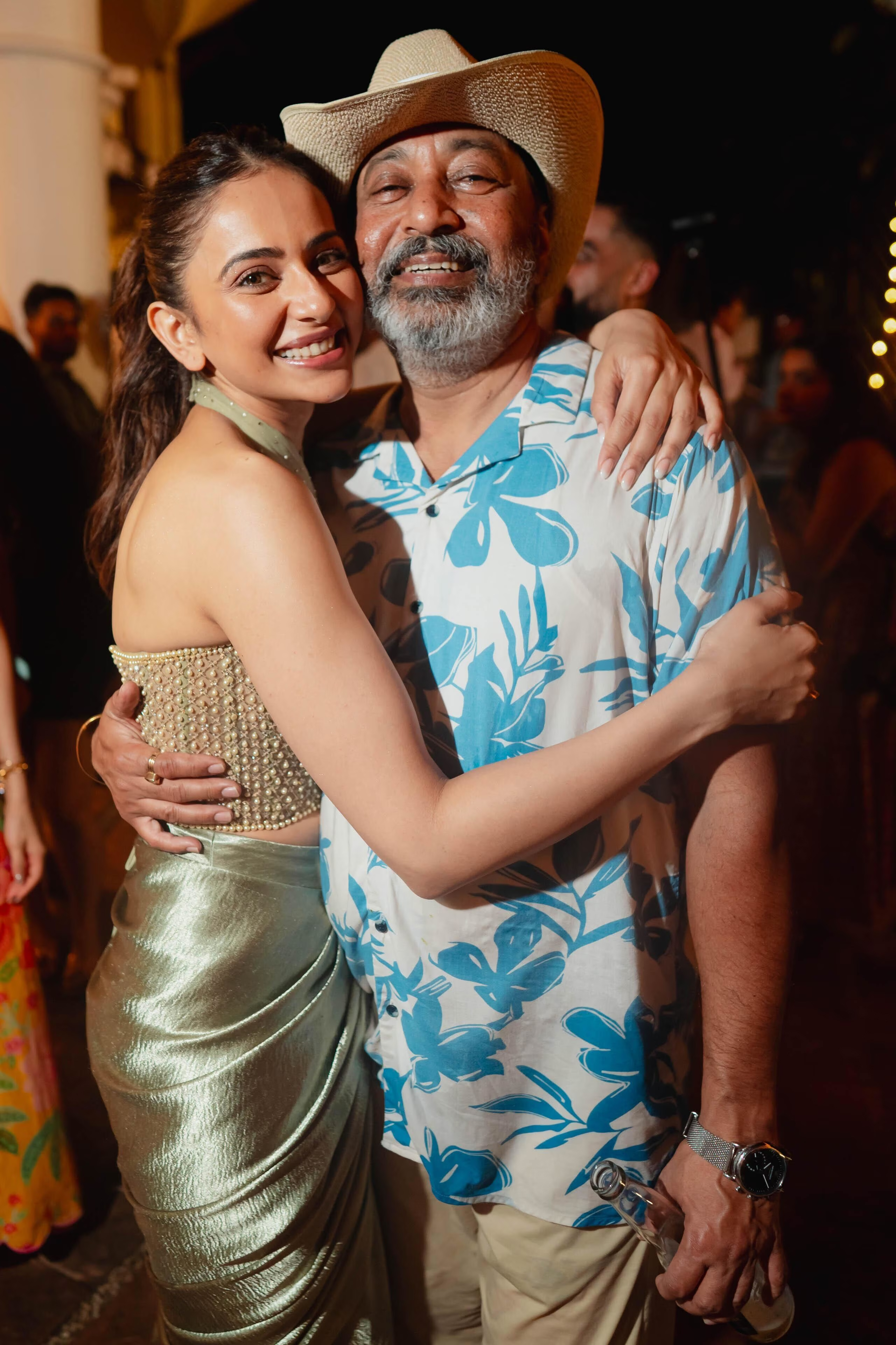 Rakul Preet Singh | ఆయనే నా లైఫ్లో సూపర్ హీరో.. రకుల్ భావోద్వేగ పోస్ట్..! Rakul Preet Singh | తన రియల్ లైఫ్లో సూపర్ హీరో తండ్రేనని టాలీవుడ్ బ్యూటీ రకుల్ ప్రీత్ సింగ్ తెలిపింది.