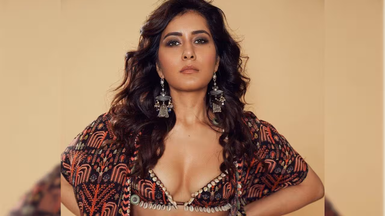 Rashi Khanna | జీవితం ఎటు తీసుకువెళ్తే అటే.. సినీ కెరీర్పై రాశీ ఖన్నా ఆసక్తికర వ్యాఖ్యలు..!